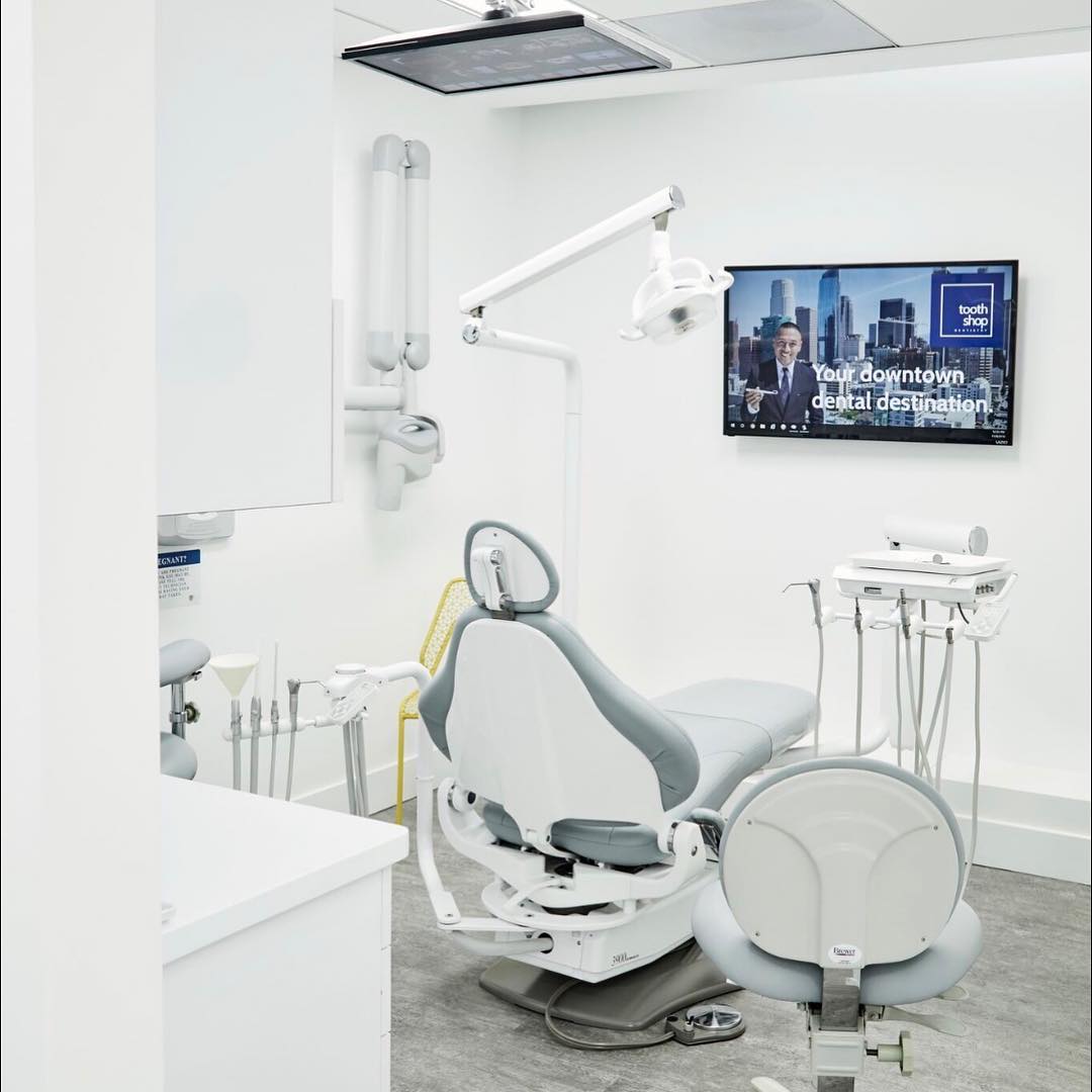 Downtown Los Angeles Cosmetic Dentist